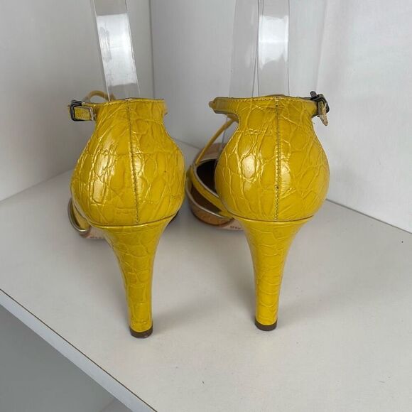 Yellow Mustard Crocodile Embossed Leather Heels 7 - Picture 9 of 14